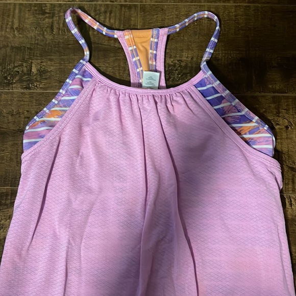 IVIVVA tank with built in bra - Picture 2 of 8